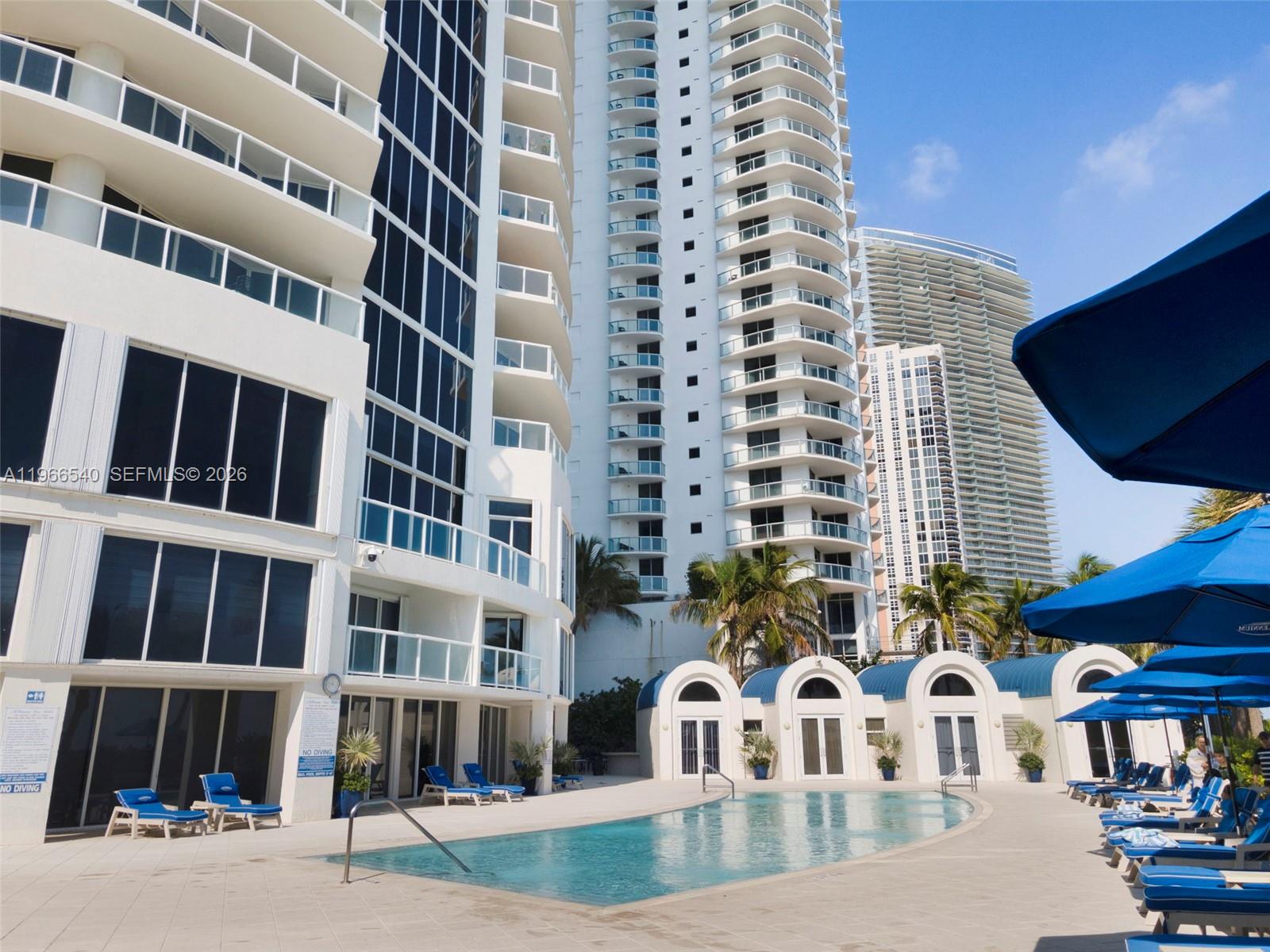 18671 Collins Avenue 404 Property Photo 52