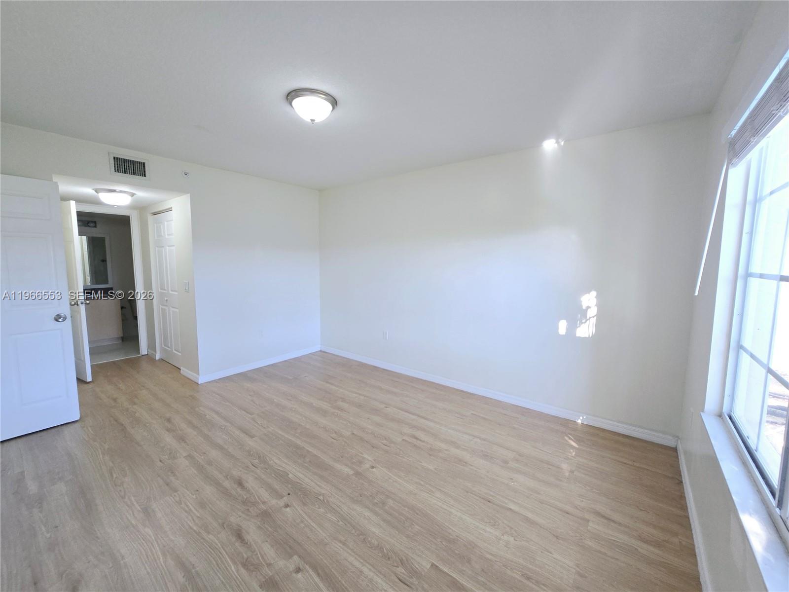 4180 San Marino Boulevard 106 Property Photo 14