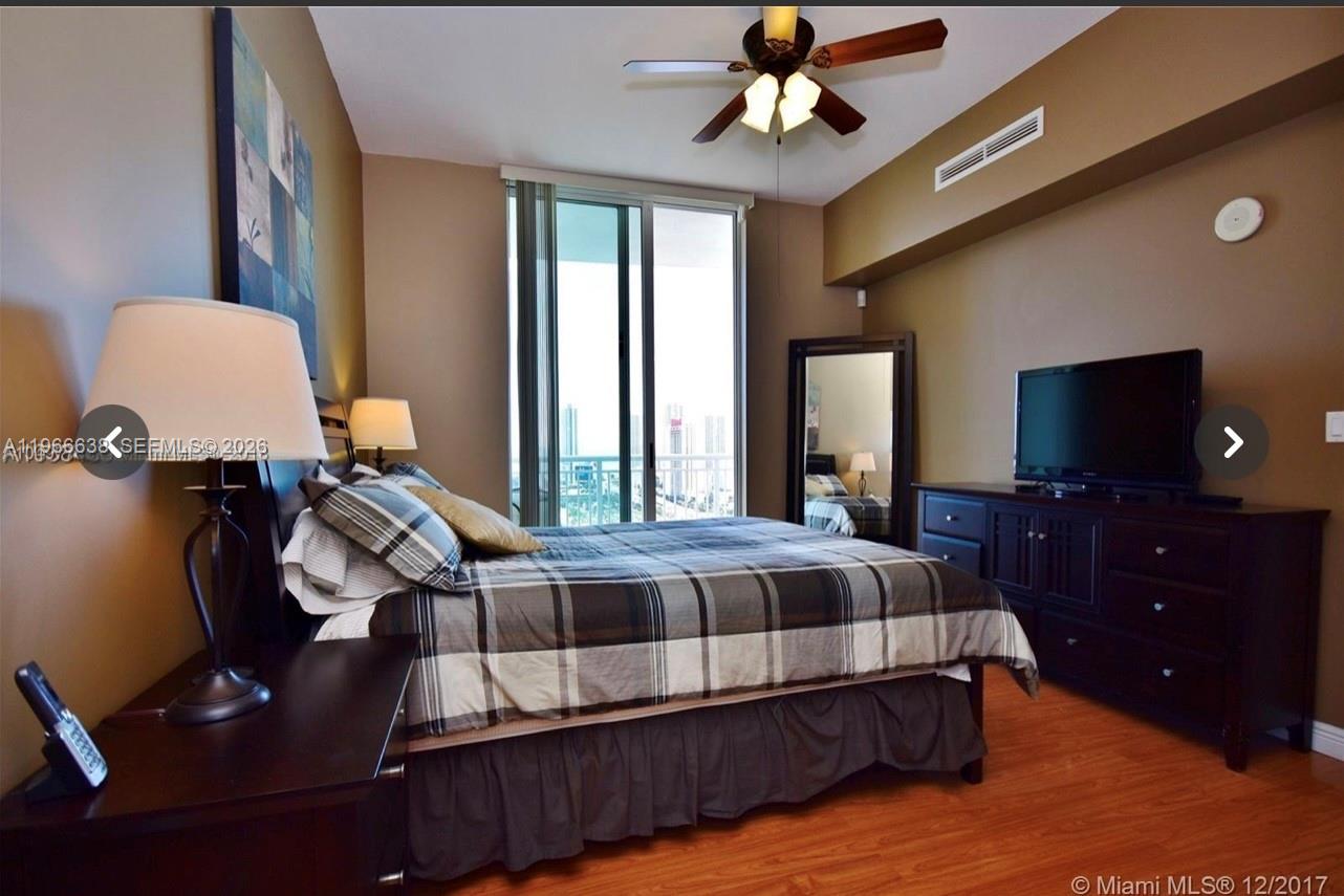 1755 E Hallandale Beach Boulevard 2505e Property Photo 11