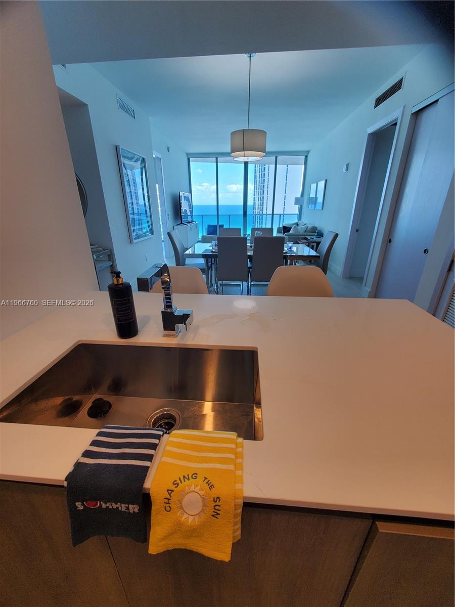 17550 Collins Avenue 1403 Property Photo 34