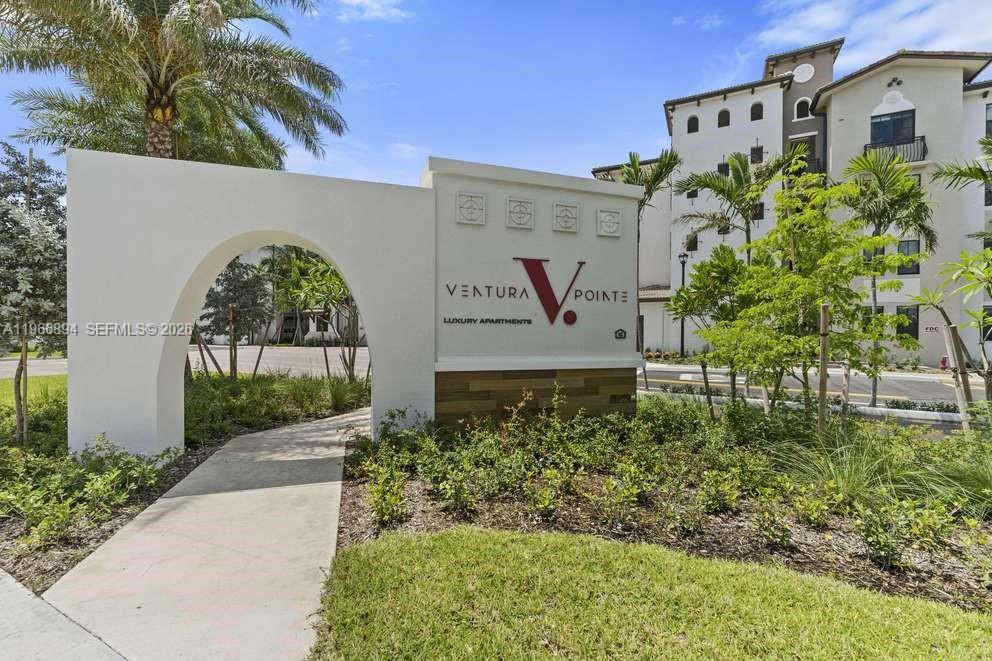 7850 Pasadena Boulevard B1 Property Photo 1