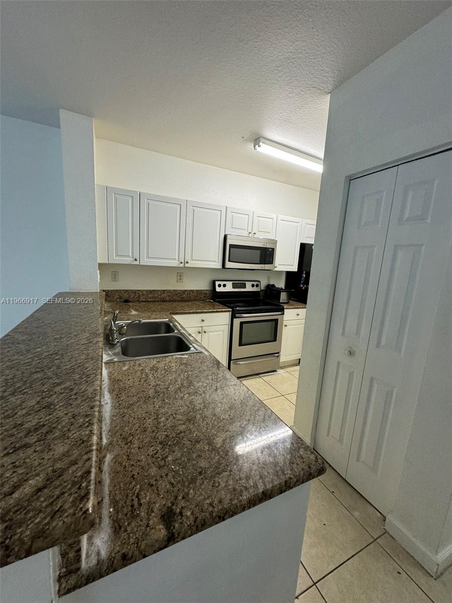 9257 Sw 227th Street 11 Property Photo 6