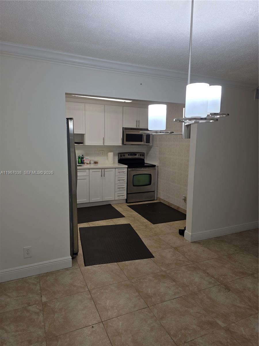 1811 Jefferson Street 501 Property Photo 5
