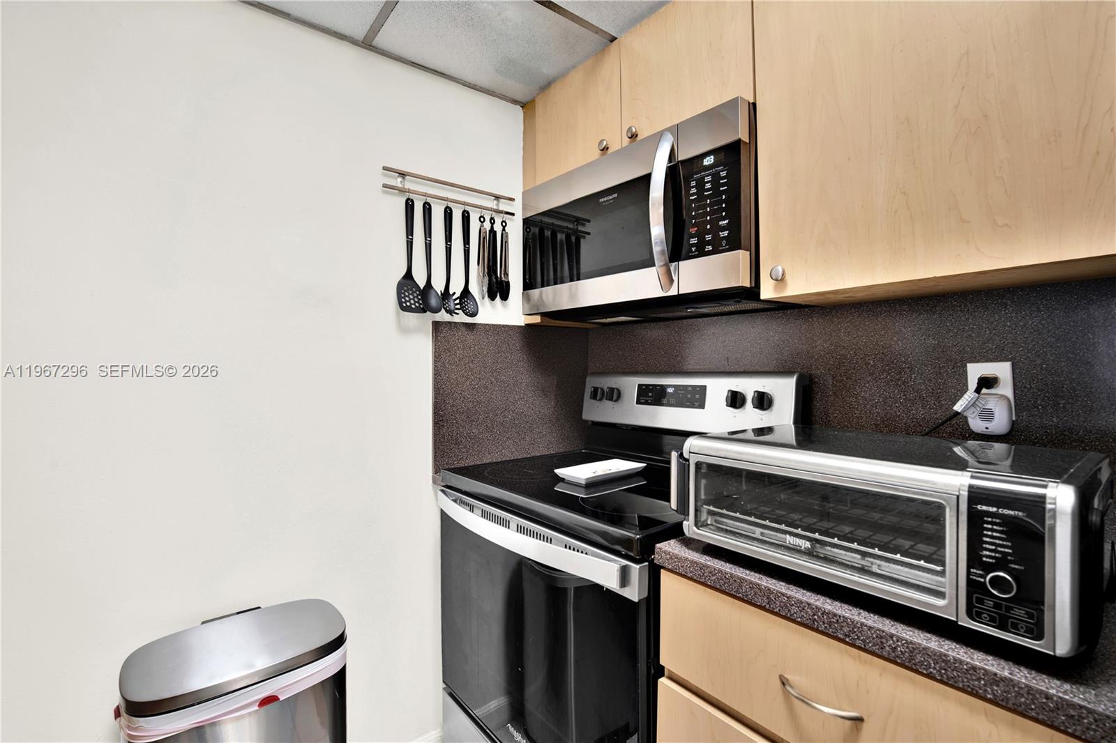 10881 Sw 6th Street 7 Property Photo 12