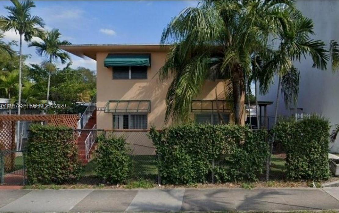 2441 Sw 27th Avenue Property Photo 1