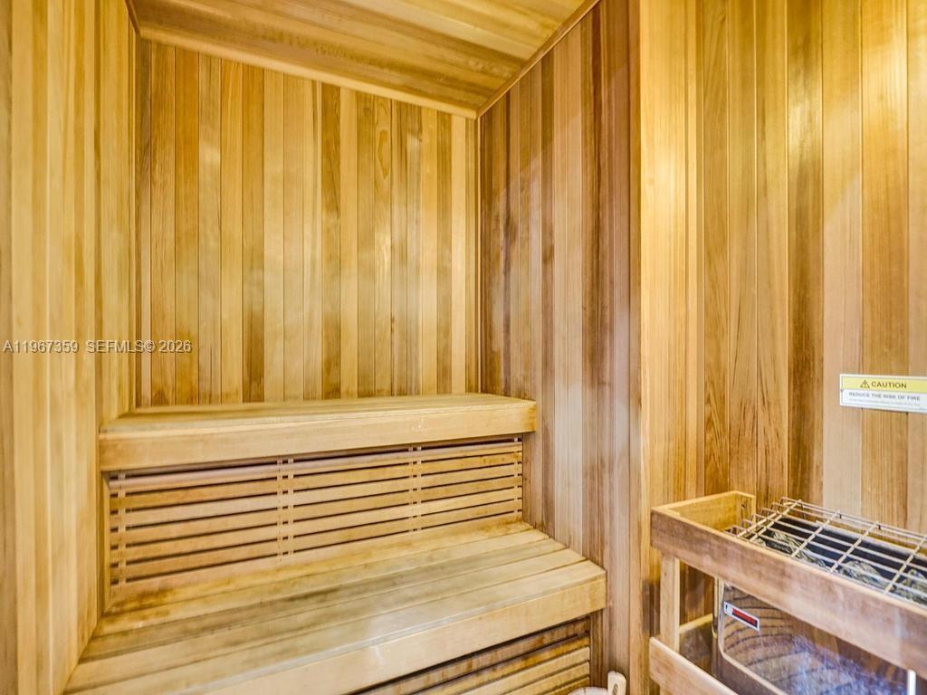 19400 Turnberry Way 1012 Property Photo 55