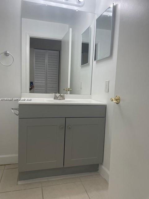 9999 Summerbreeze Drive 1105 Property Photo 11
