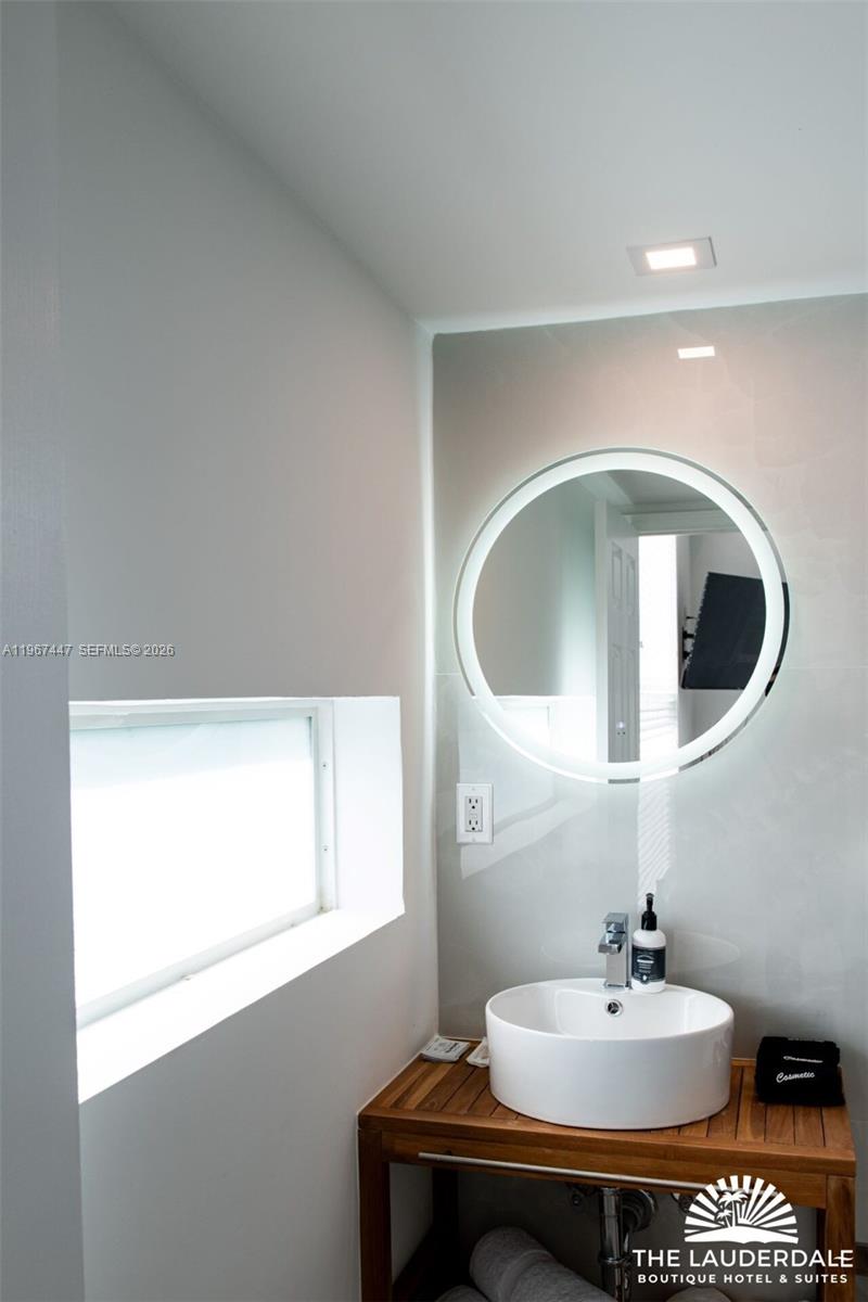 505 Se 16th Street Property Photo 15