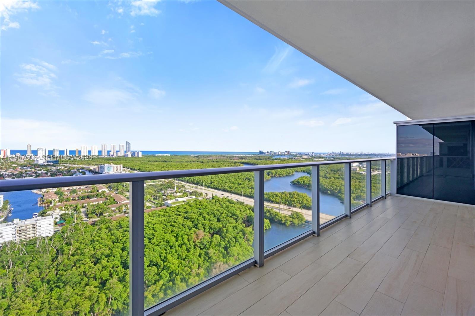 16385 Biscayne Boulevard 3020 Property Photo 1