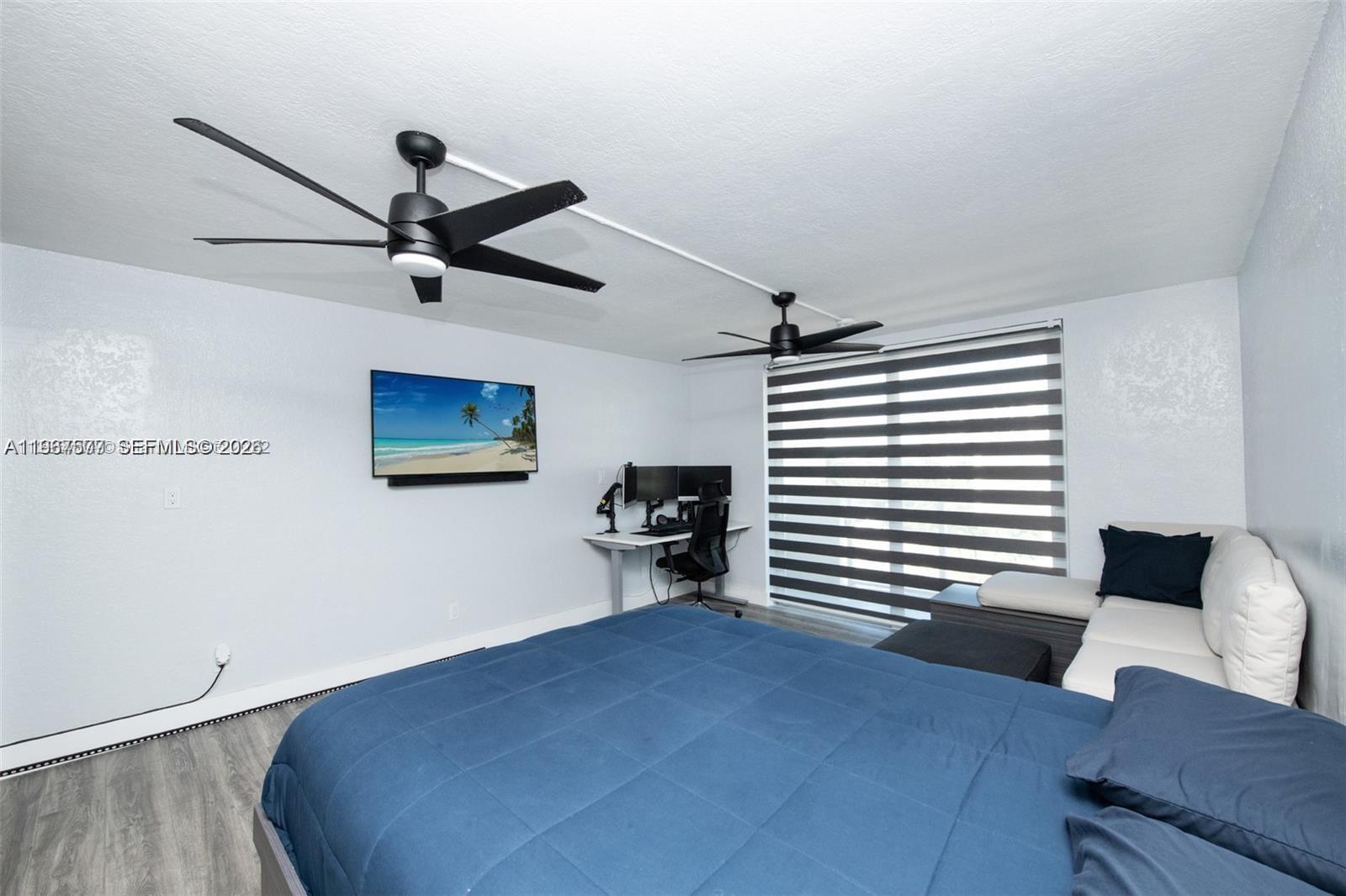 19201 Collins Avenue 339 Property Photo 6