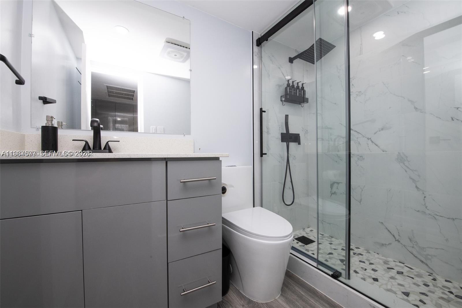 19201 Collins Avenue 339 Property Photo 12