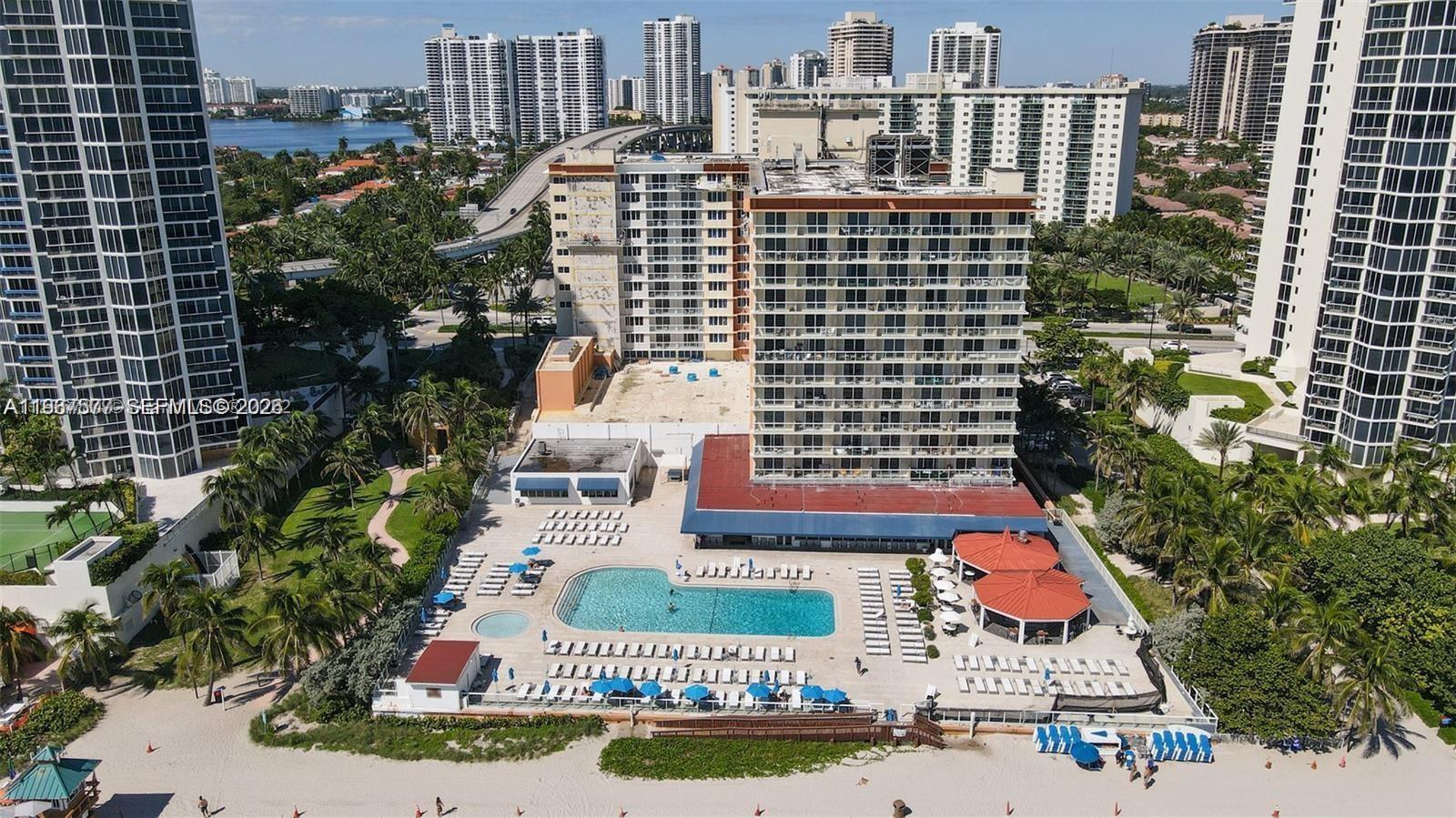 19201 Collins Avenue 339 Property Photo 19