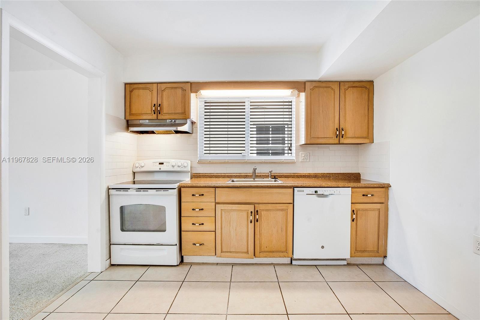 9372 Abbott Avenue Property Photo 8