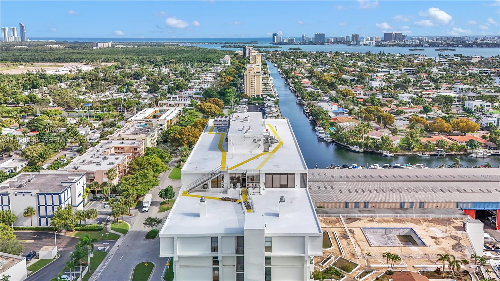 13499 Biscayne Boulevard Cut2 Property Photo 4