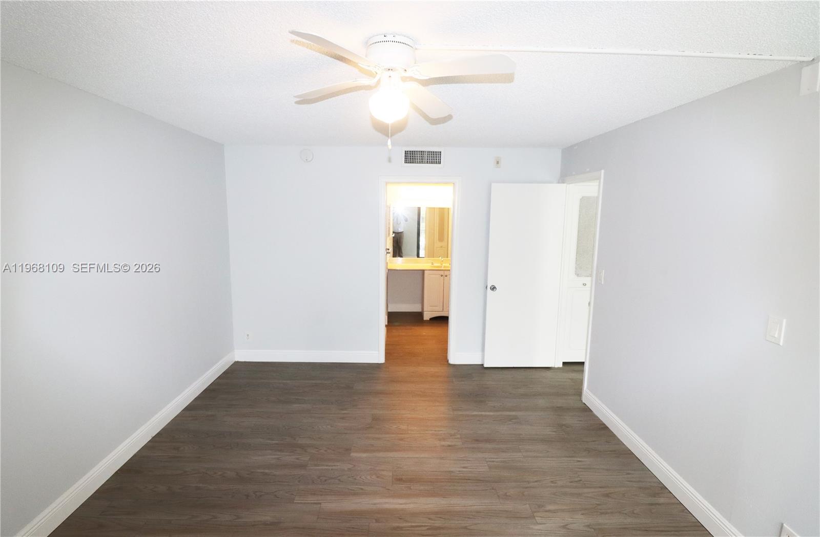 1301 River Reach Drive 214 Property Photo 20