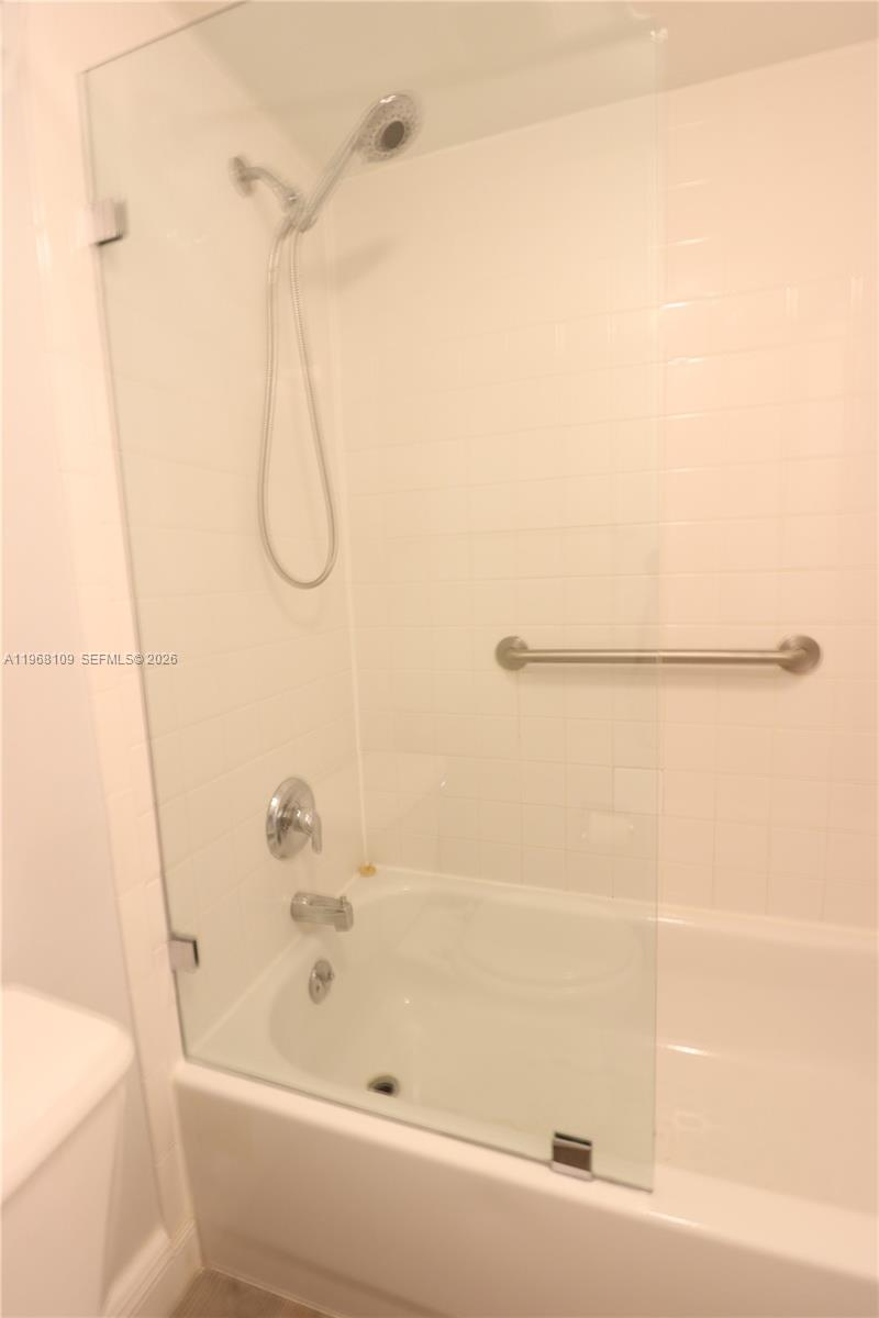 1301 River Reach Drive 214 Property Photo 22