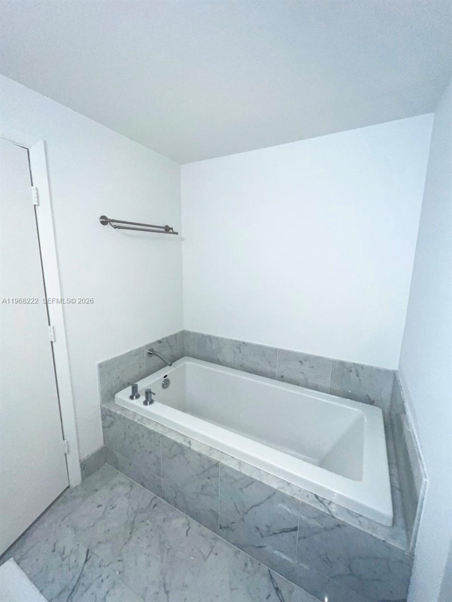 253 Ne 2nd Street 3903 Property Photo 18