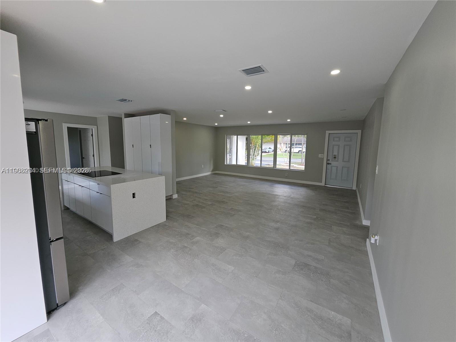 221 Sw 53rd Avenue Property Photo 15
