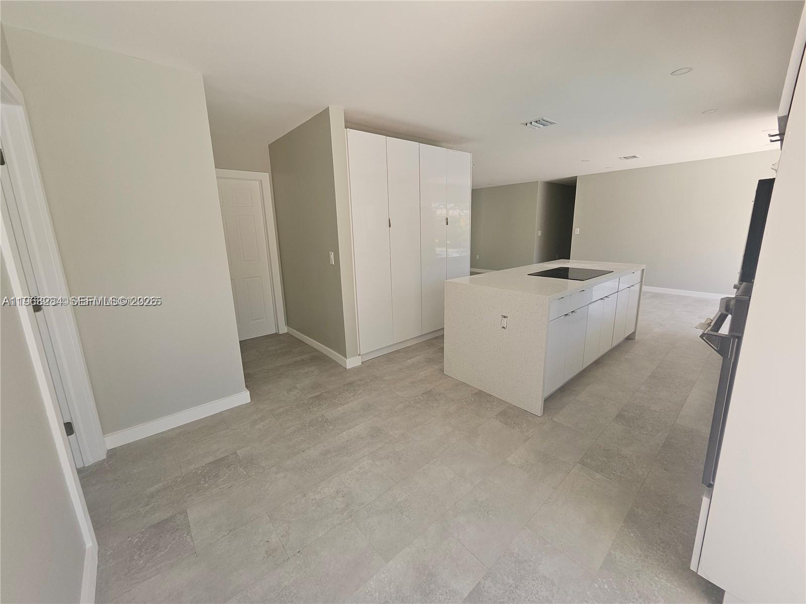 221 Sw 53rd Avenue Property Photo 17