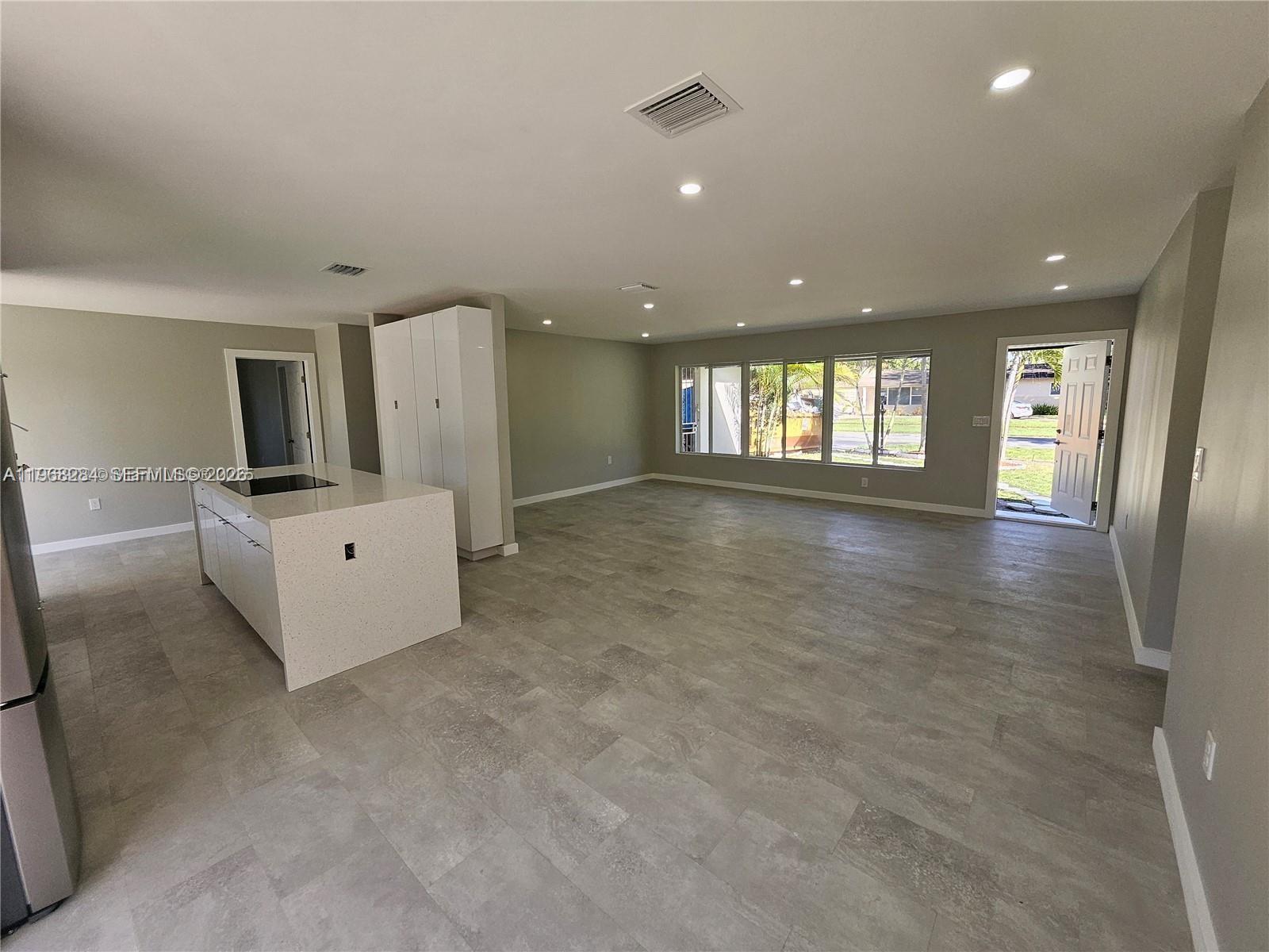 221 Sw 53rd Avenue Property Photo 21