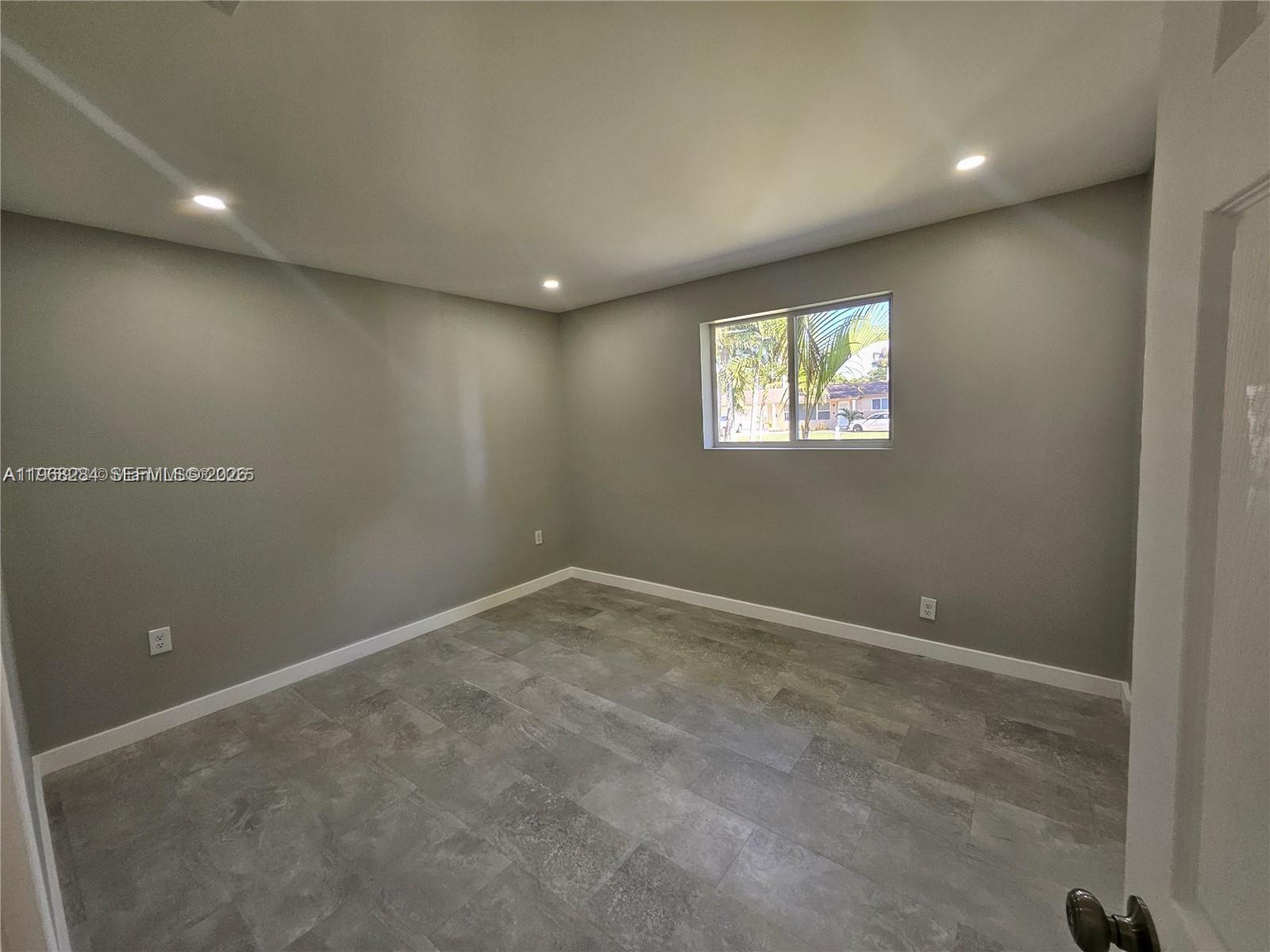 221 Sw 53rd Avenue Property Photo 31