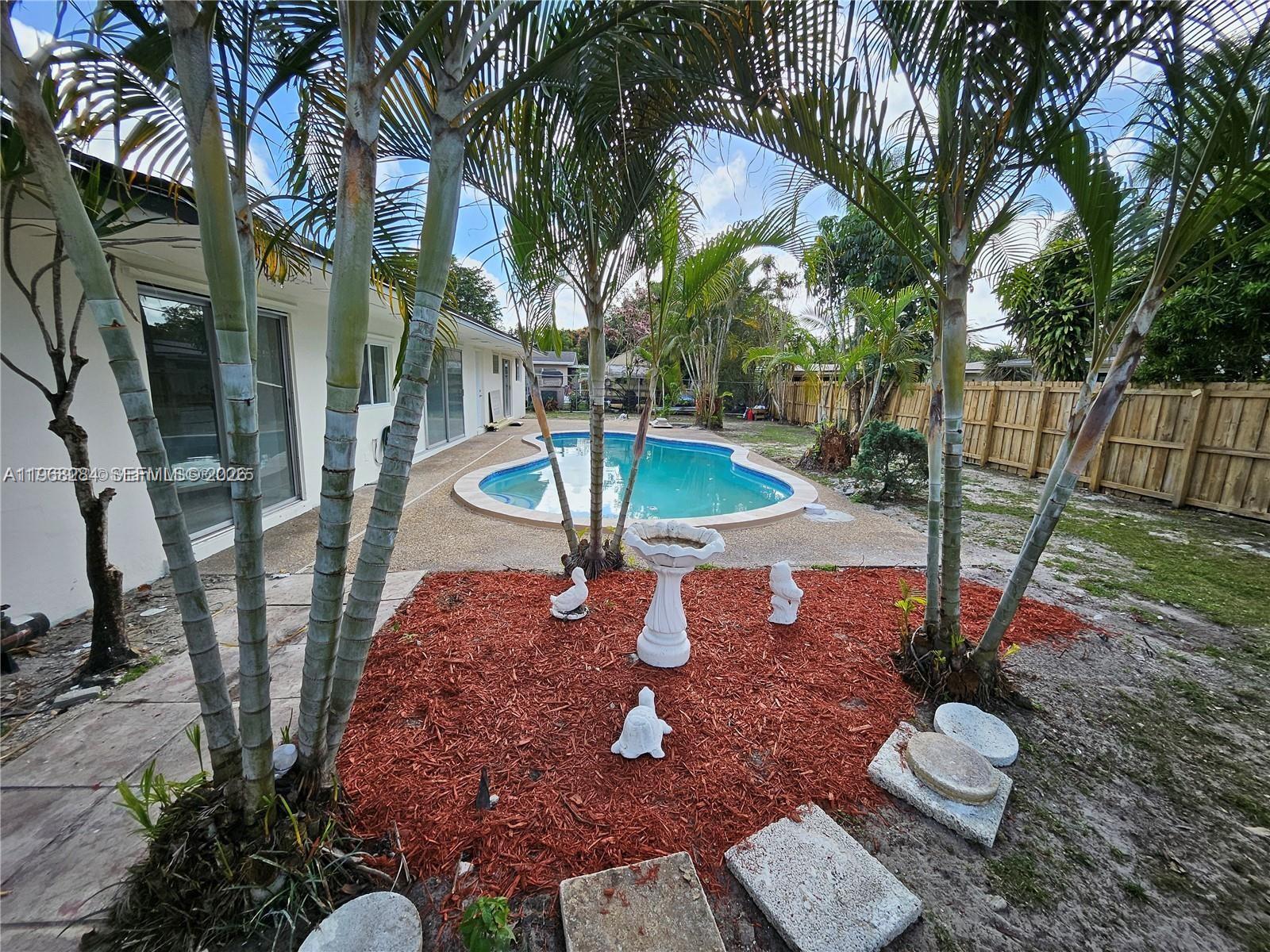 221 Sw 53rd Avenue Property Photo 48