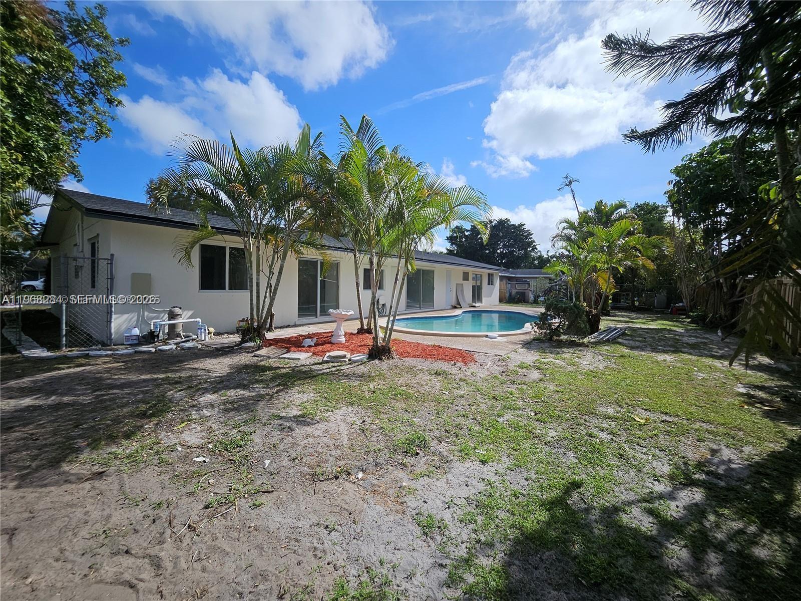 221 Sw 53rd Avenue Property Photo 57