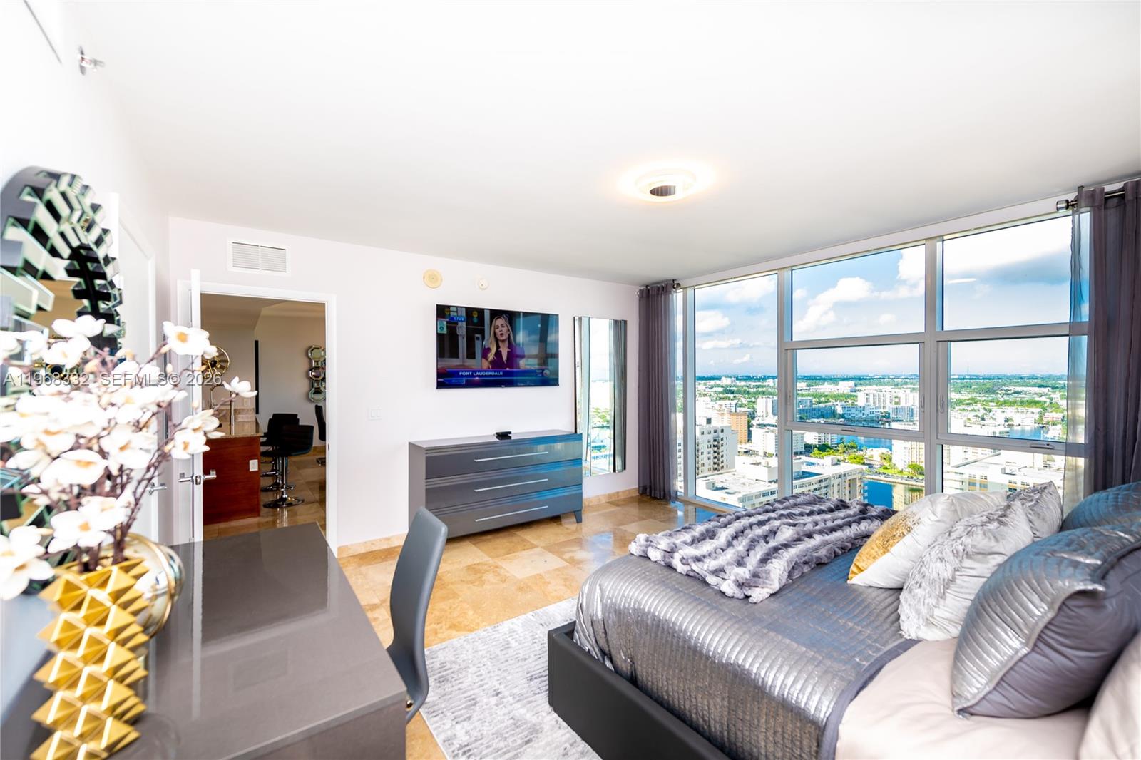 1830 S Ocean Drive 2907 Property Photo 1