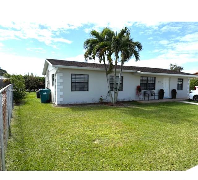 10752 SW 141st Lane Property Photo 1