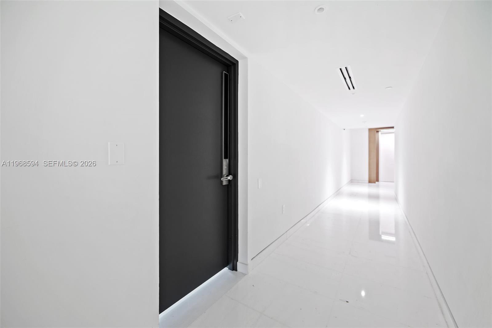 300 Biscayne Blvd Way 303 Property Photo 14