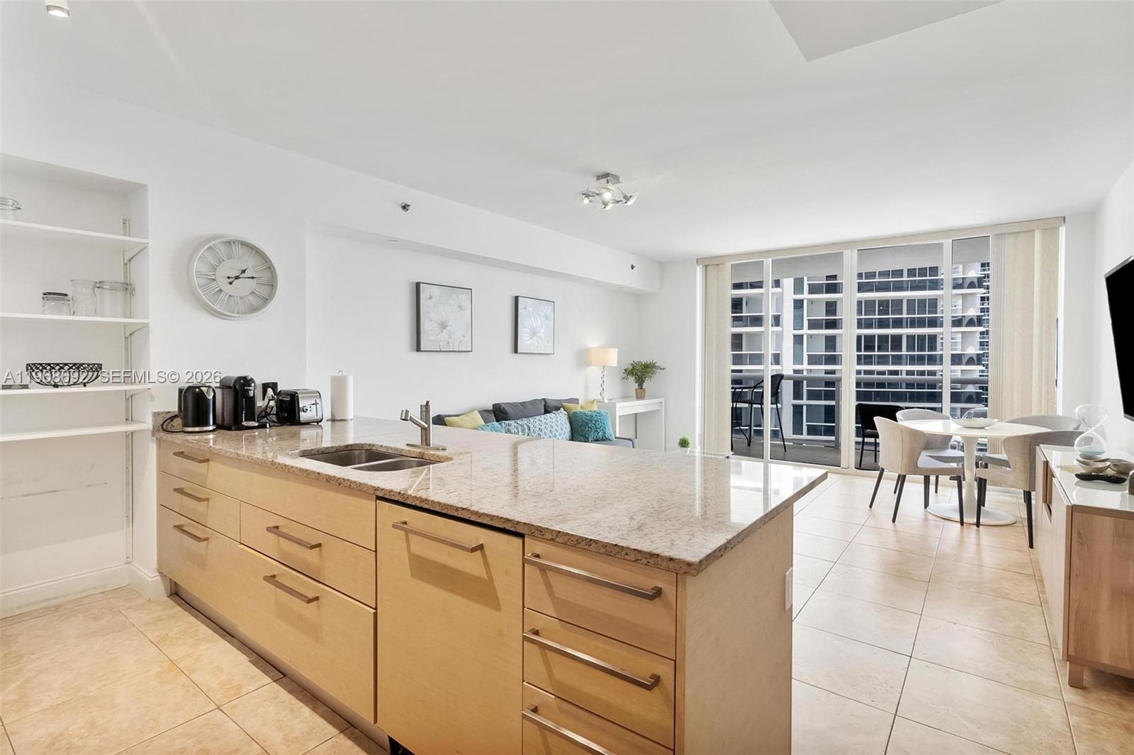 1830 S Ocean Drive 2409 Property Photo 5