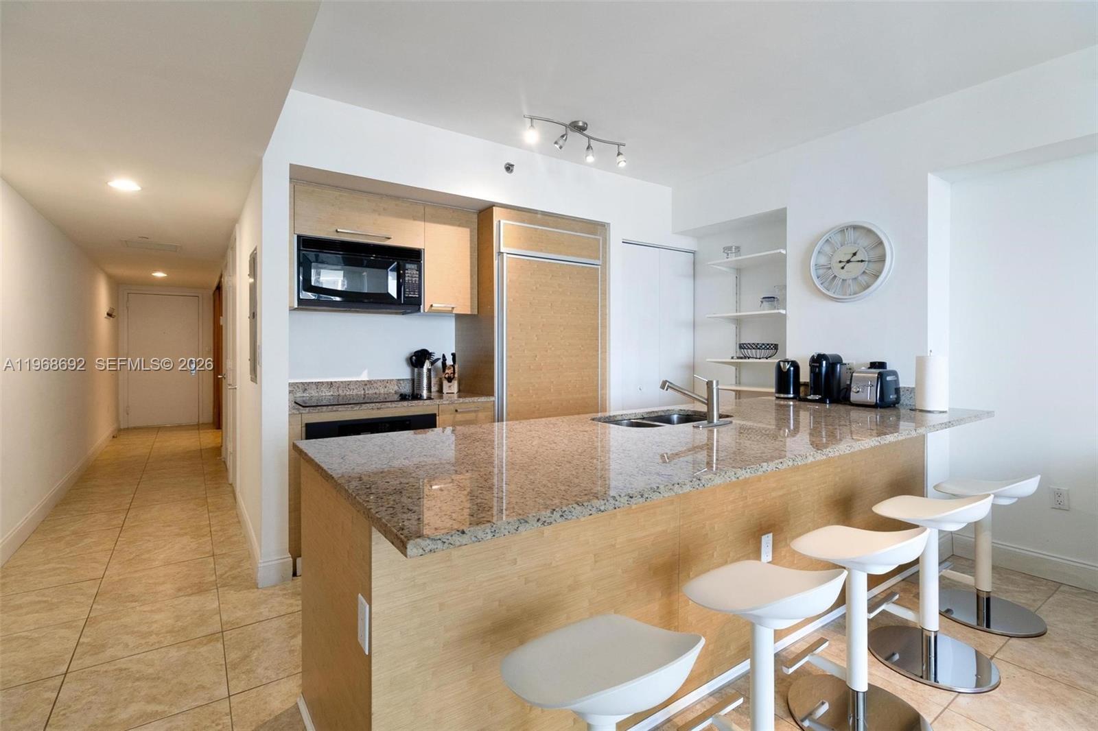 1830 S Ocean Drive 2409 Property Photo 7