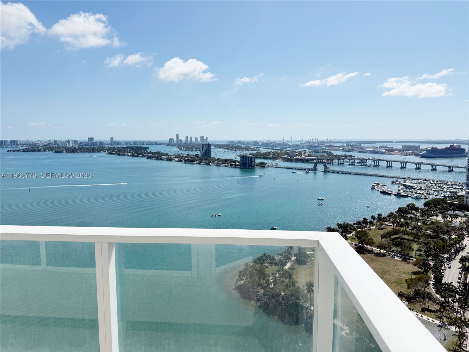2020 N Bayshore Drive 3102 Property Photo 1