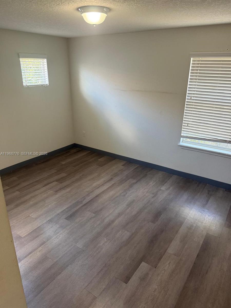 4717 Chatterton Way Property Photo 6