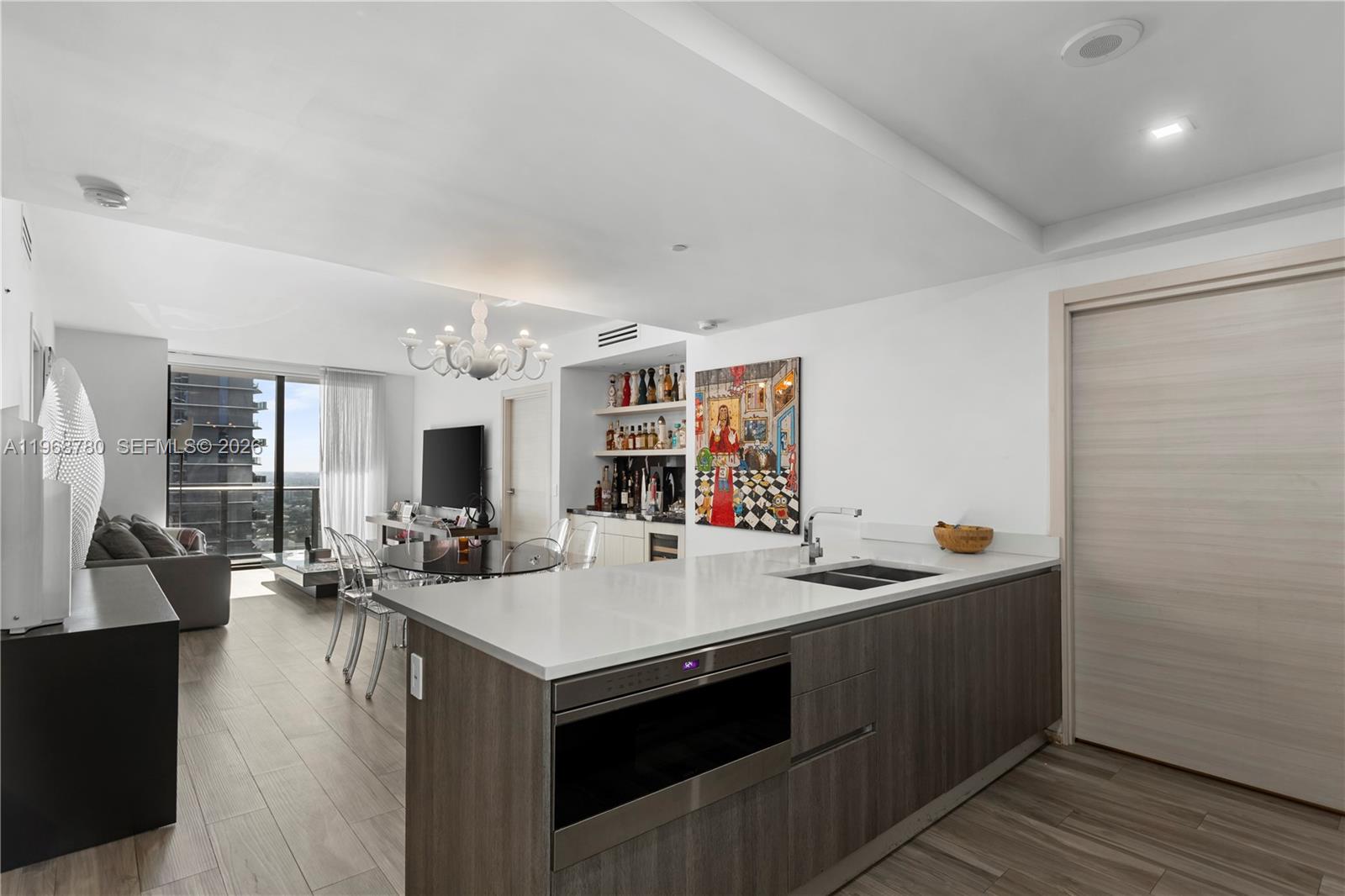 801 S Miami Avenue 3310 Property Photo 1