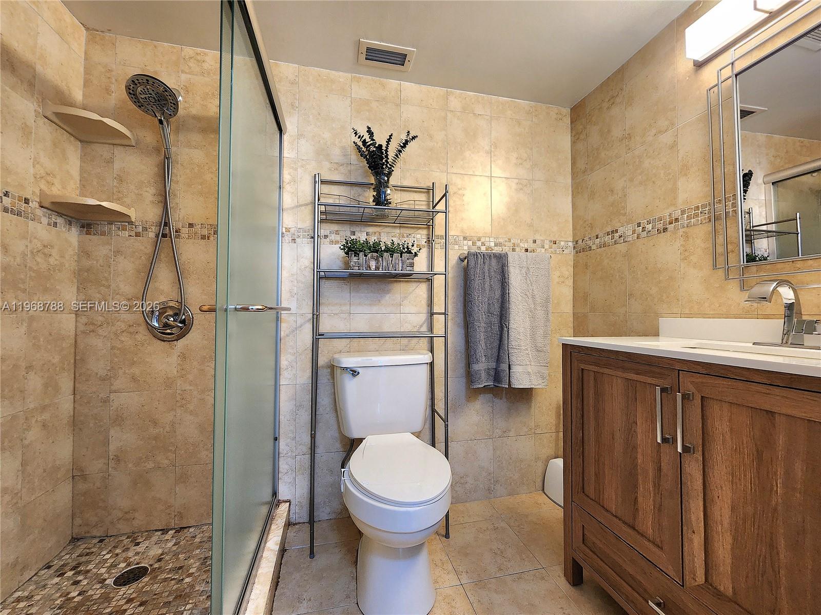 3725 S Ocean Drive 620 Property Photo 11
