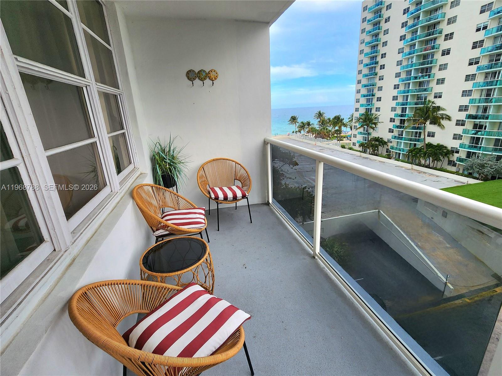3725 S Ocean Drive 620 Property Photo 13