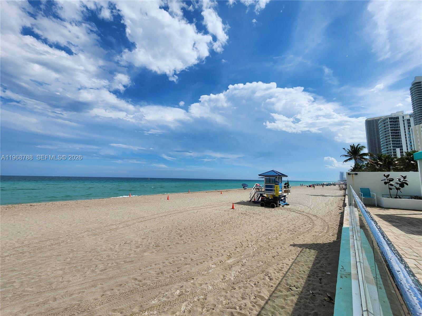 3725 S Ocean Drive 620 Property Photo 21