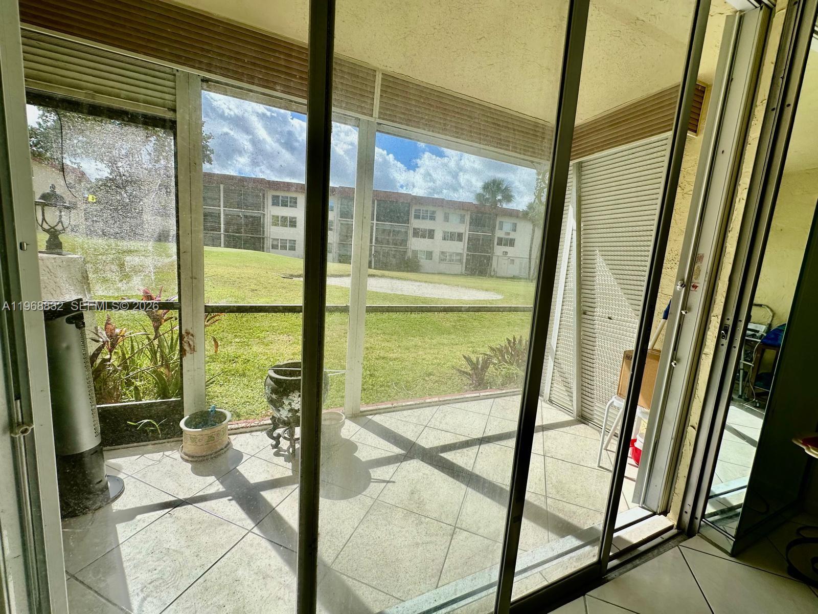 8960 S Hollybrook Boulevard 109 Property Photo 4