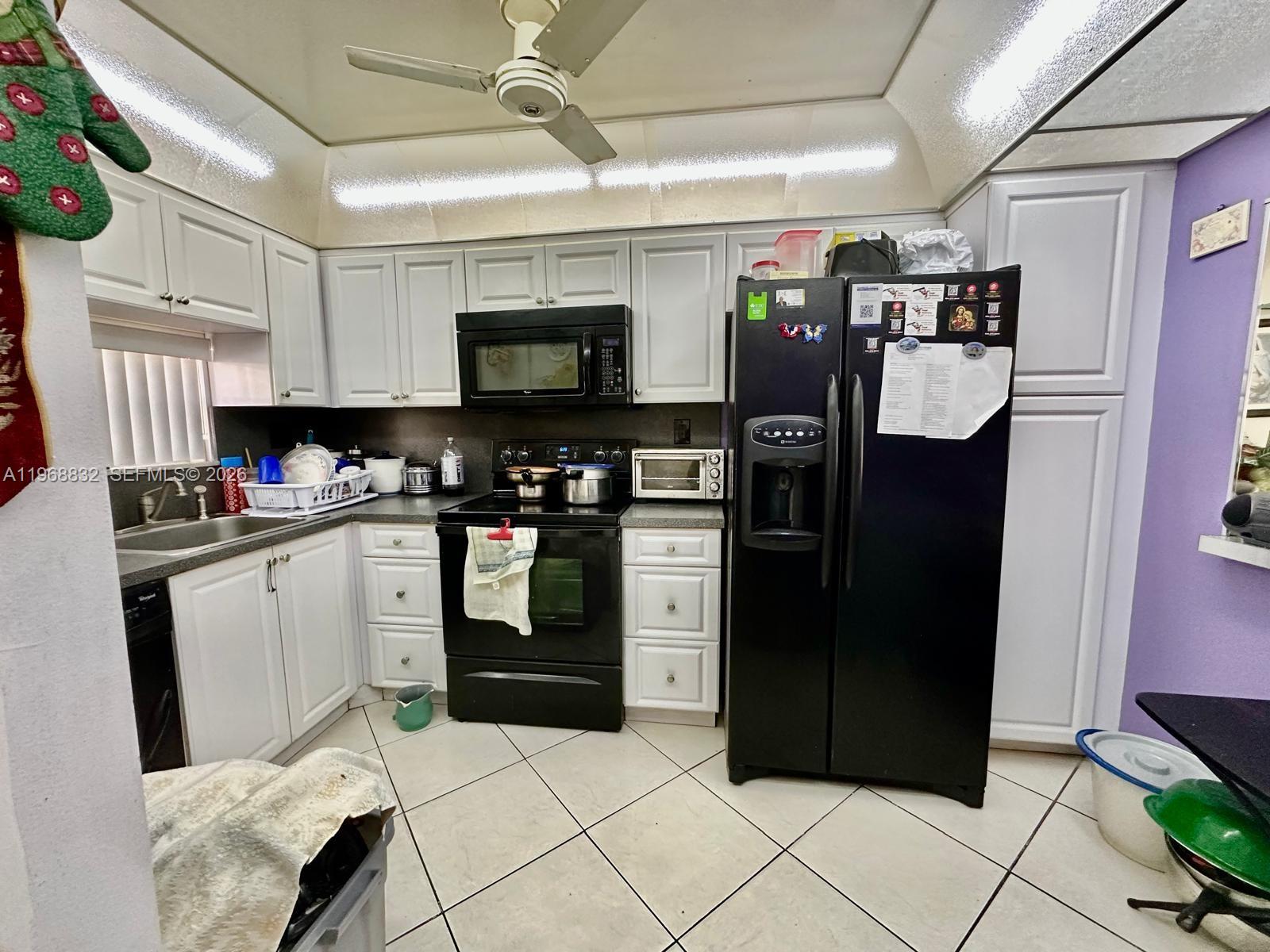8960 S Hollybrook Boulevard 109 Property Photo 6