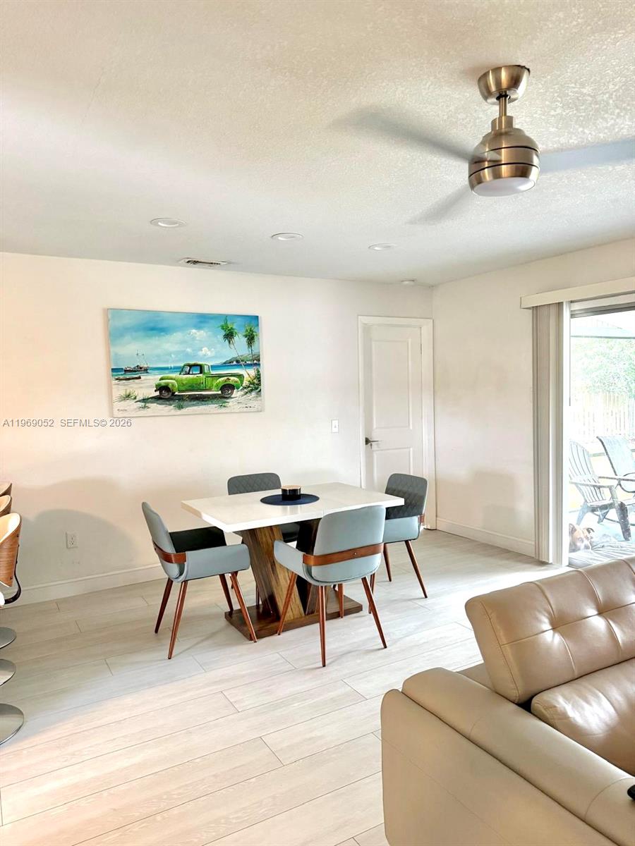 1450 Sw Cellini Avenue Property Photo 6