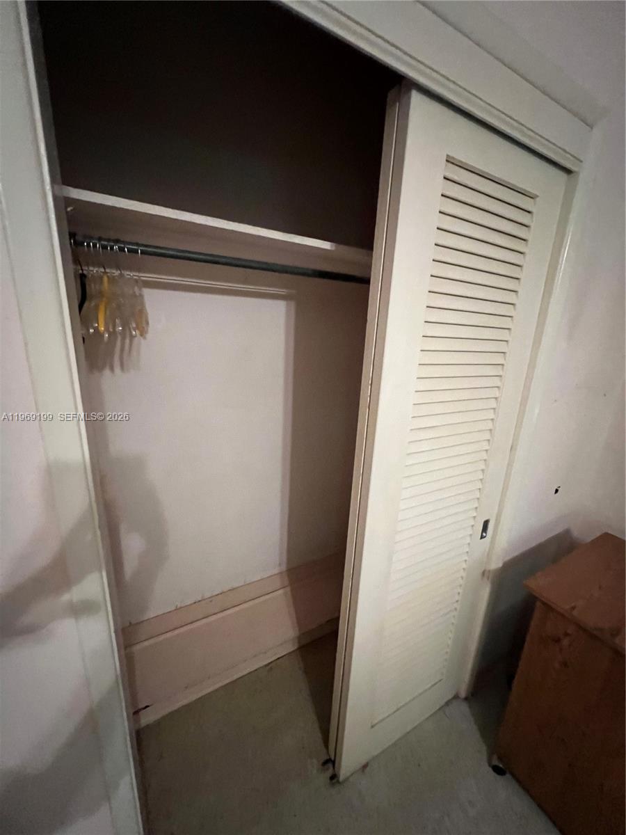 812 Columbus Boulevard Property Photo 12