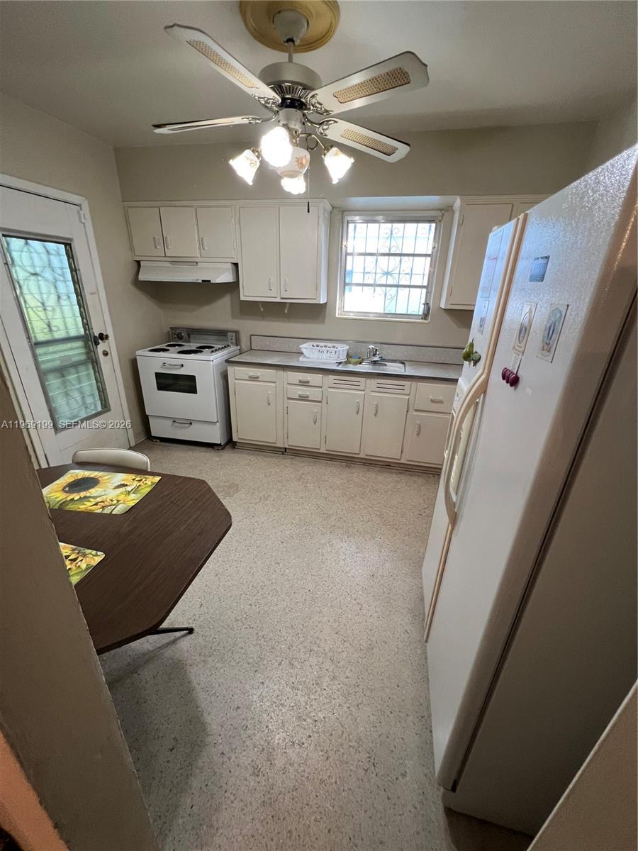 812 Columbus Boulevard Property Photo 16