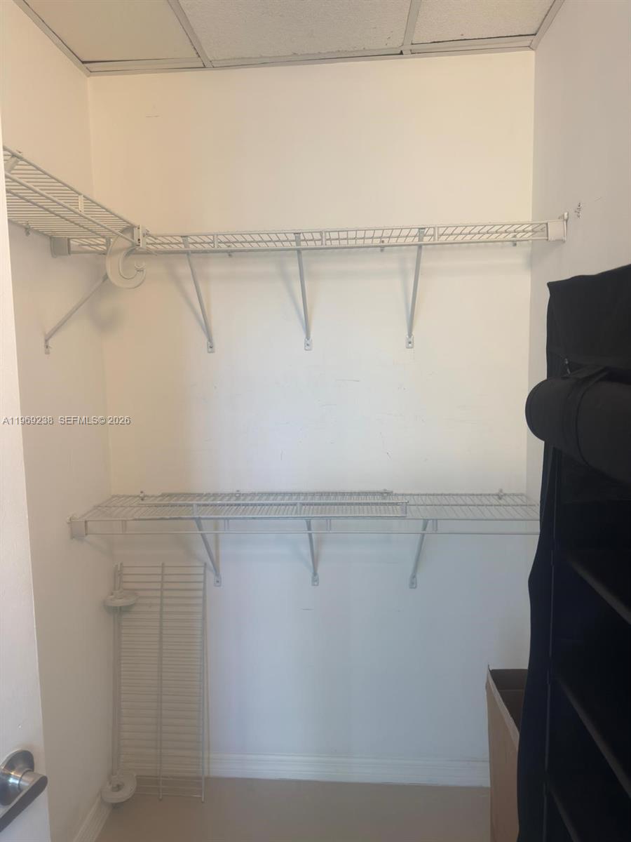 465 Brickell 1504 Property Photo 7
