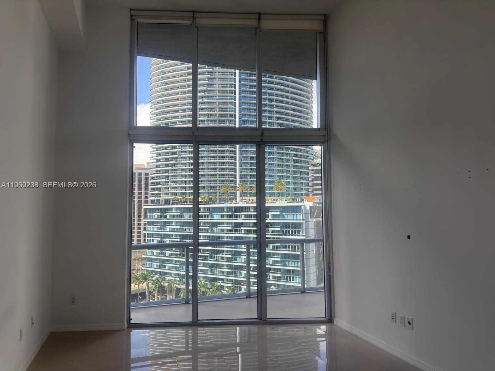 465 Brickell 1504 Property Photo 11