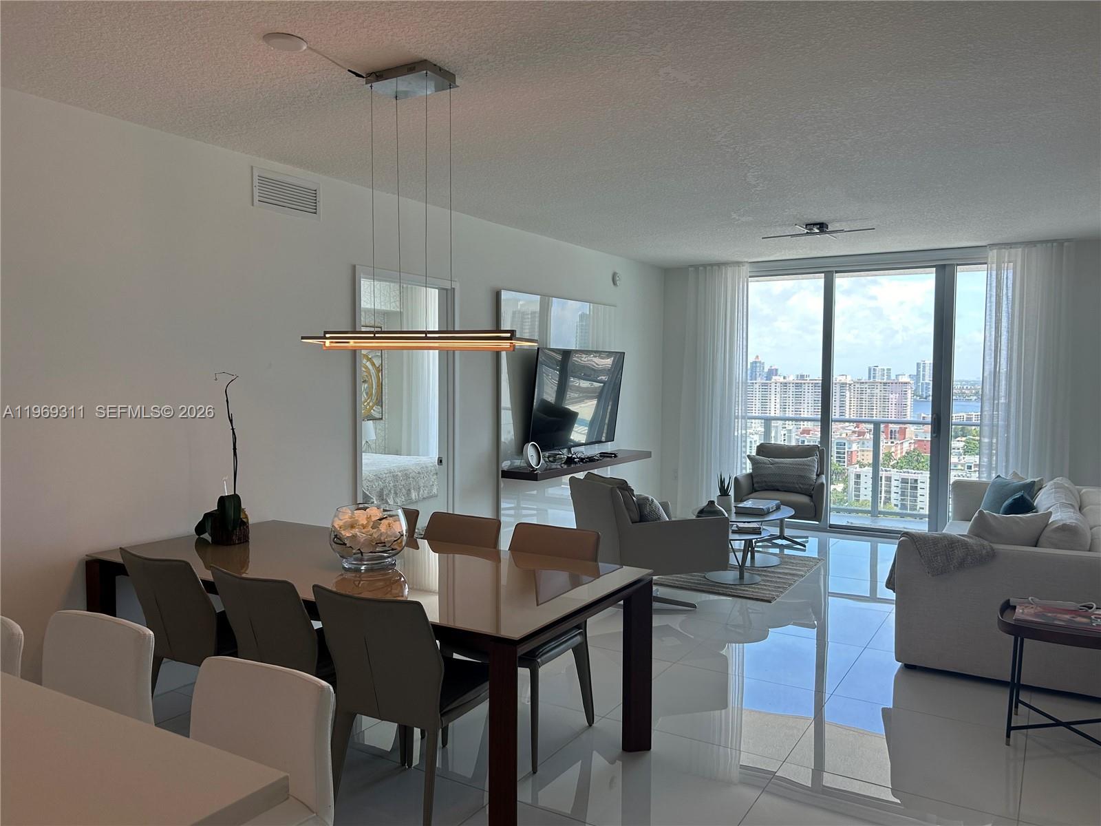 300 Sunny Isles Boulevard 4-2305 Property Photo 7