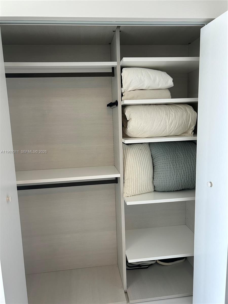 300 Sunny Isles Boulevard 4-2305 Property Photo 19
