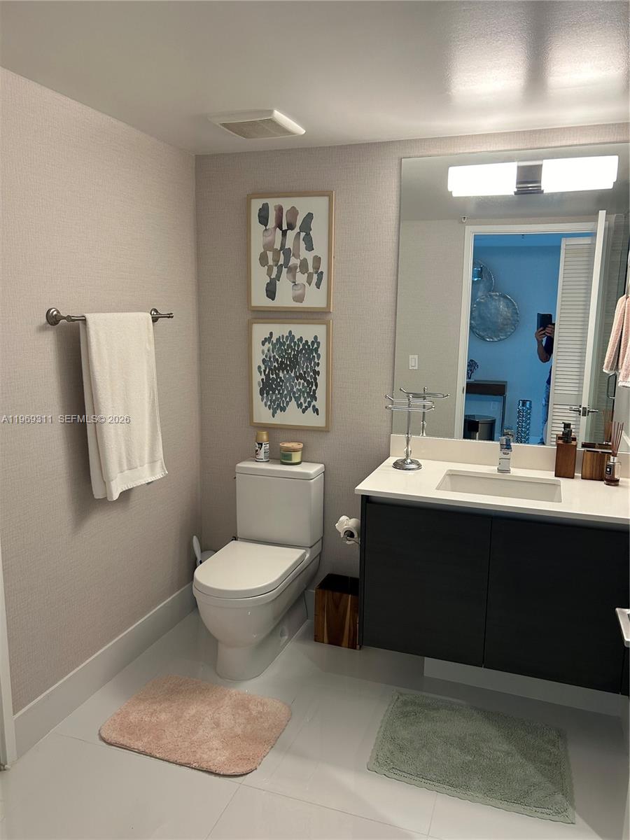 300 Sunny Isles Boulevard 4-2305 Property Photo 25