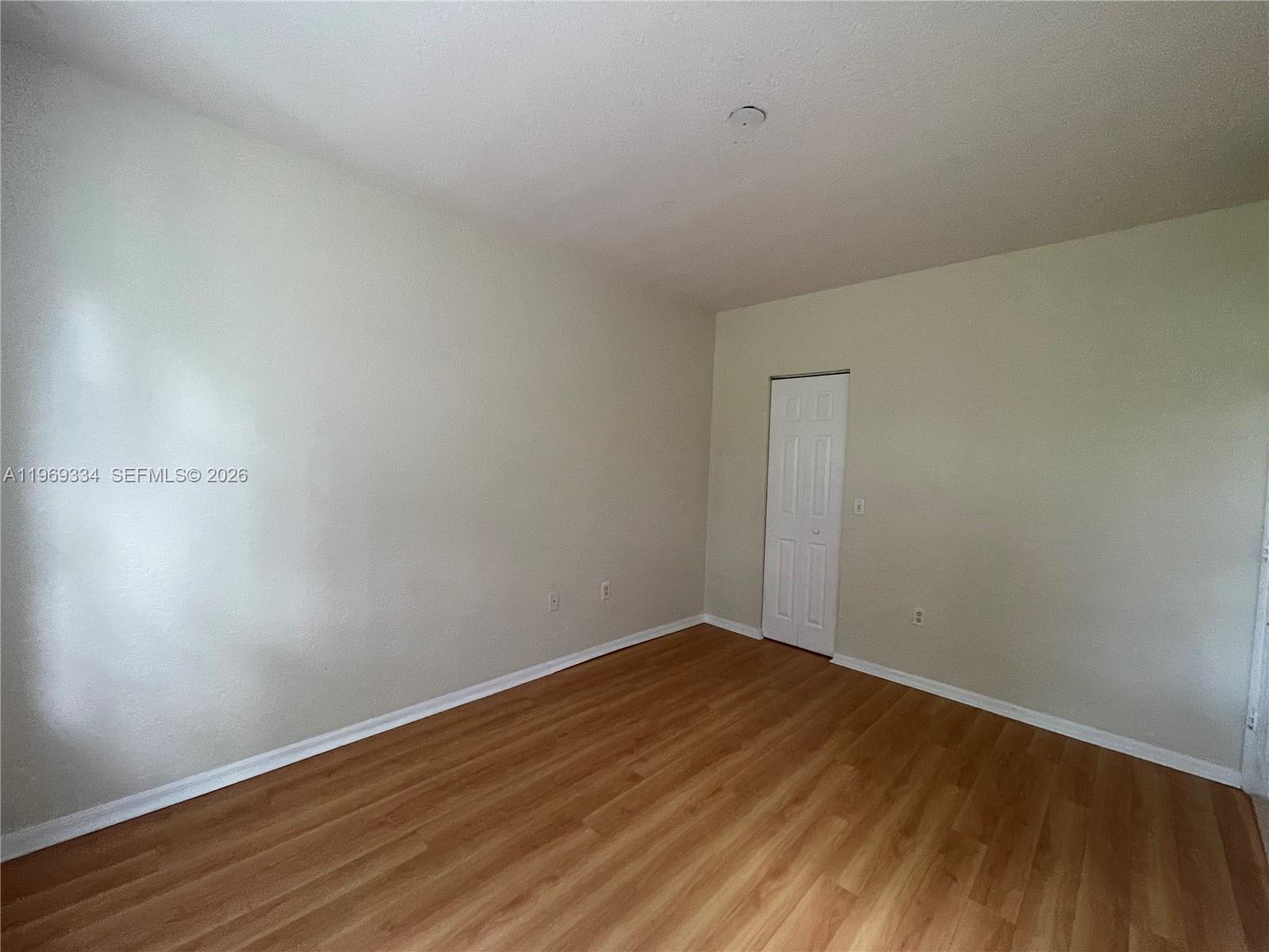 2305 Belmont Lane 2305 Property Photo 11