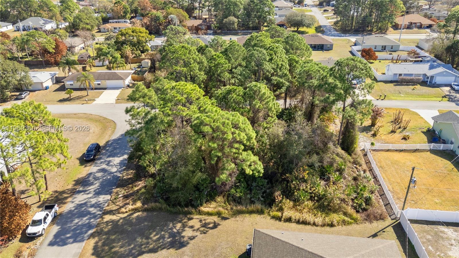 1070 Commerce Road Se Property Photo 2